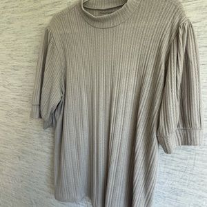 Short Sleeve Sweater